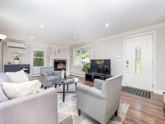 33 Terrace Rd, West Hartford, CT, 06107