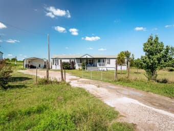 5822 CR-593, Nevada, TX, 75173