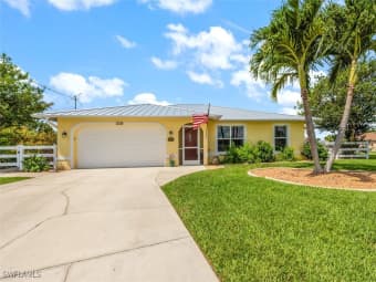 2102 NE 2nd St, Cape Coral, FL, 33909