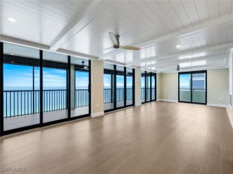 702/9715 Gulfshore Drive, Naples, FL, 34108