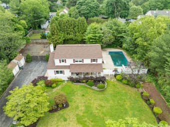 18 Laura Court, Nesconset, NY, 11767