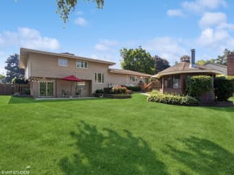 1142 North Perry Drive, Palatine, IL, 60067