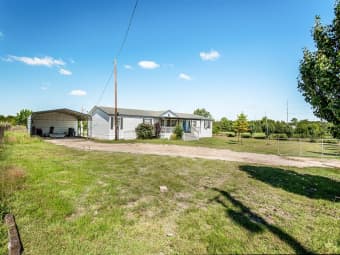 5822 CR-593, Nevada, TX, 75173