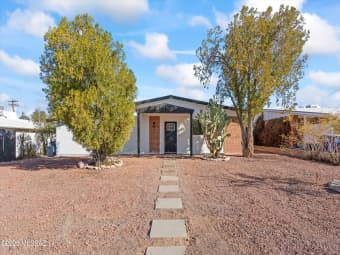 5011 East Scarlett Street, Tucson, AZ, 85711
