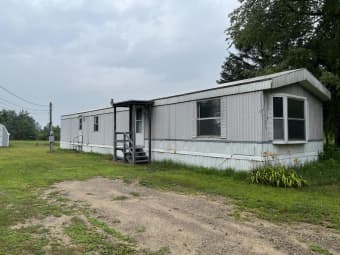 975 North Dickinson Avenue, Hesperia, MI, 49421