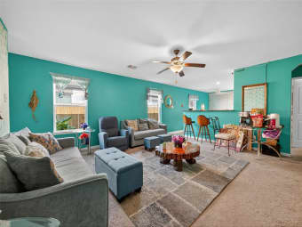 6250 El Topacio Drive, Houston, TX, 77048