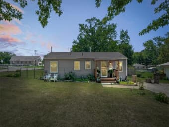 8301 Spring Valley Road, Raytown, MO, 64138