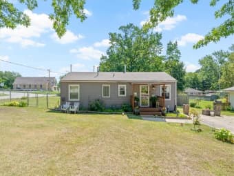8301 Spring Valley Road, Raytown, MO, 64138