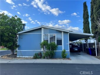 23/8300 Cherry Avenue