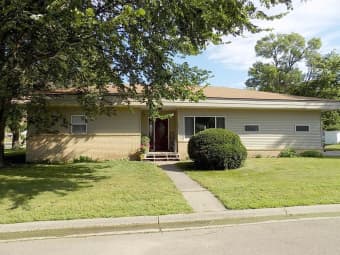 600 Esther Avenue, Lafayette, MN, 56054