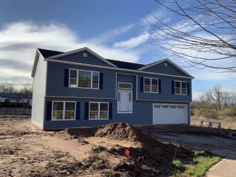 6 Fieldview Ln, New Haven County, CT, 06514