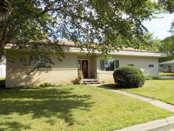 600 Esther Avenue, Lafayette, MN, 56054
