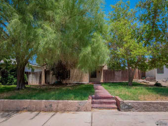 585 South 7th Avenue, Yuma, AZ, 85364