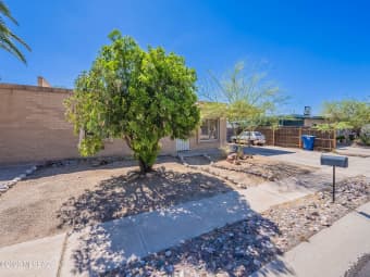 2340 South Window Rock Place, Tucson, AZ, 85710
