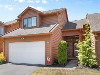 15 Banbury Dr, Rochester, NY, 14612