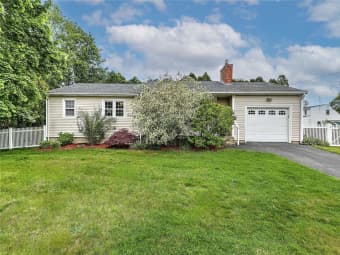4 Johnson Ct, Bristol County, RI, 02809