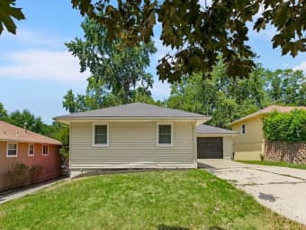 414 East 91st Street, Kansas City, MO, 64131