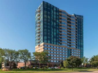 905/3209 Galleria, Edina, MN, 55435