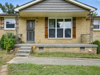 221 Charlemagne Blvd, Clarksville, TN, 37042