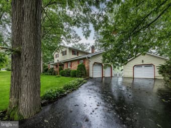 1056 Woodland Drive, Sunbury, PA, 17801