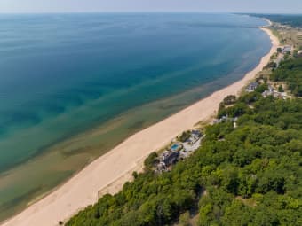 150 Dunegrass Circle, Saugatuck, MI, 49453