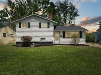6705 Tupelo Dr, Bedford Heights, OH, 44146