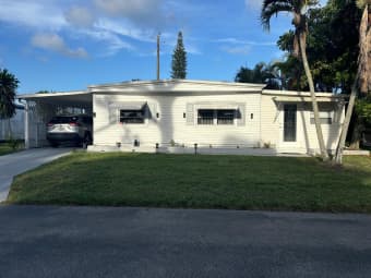 6358 South Ash Lane, Palm Beach County, FL, 33462