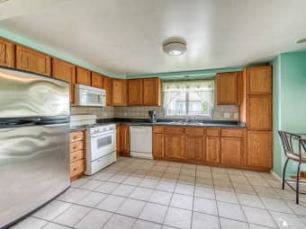 4332 Naples Dr, Luna Pier, MI, 48157