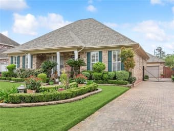 54 Chateau Rothchild Drive, Kenner, LA, 70065