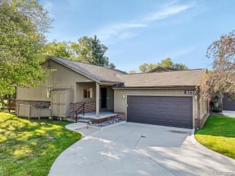 9735 Hawthorne Glen Drive, Wayne County, MI, 48138