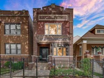 7923 South Carpenter Street, Chicago, IL, 60620