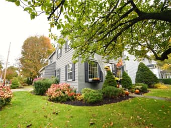 70 Lanark Crescent, Rochester, NY, 14609