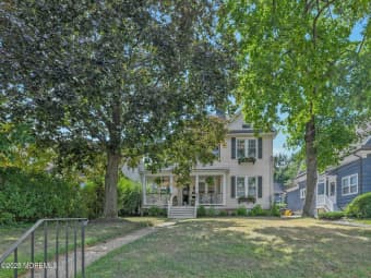 88 McLaren St, Red Bank, NJ, 07701