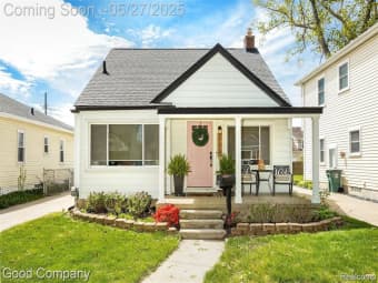 208 South Edgeworth Avenue, Royal Oak, MI, 48067