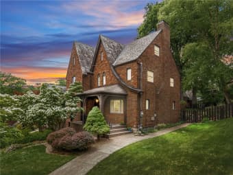 136 Inglewood Dr, Pittsburgh, PA, 15228