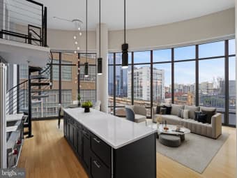 602/2101 Market Street, Philadelphia, PA, 19103