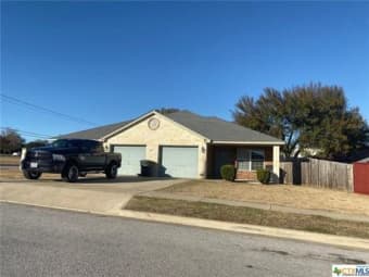 909 Yi Drive