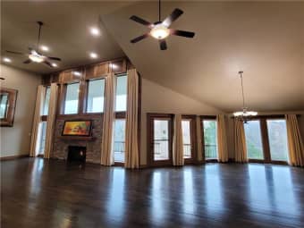 4416 Northeast Shadow Valley Circle, Lee's Summit, MO, 64064