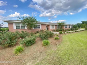 2812 Stephens Road, Grand Ridge, FL, 32460