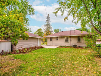 4816 Oxborough Lane, Bloomington, MN, 55437