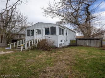 2200 Snyder Avenue Northeast, Canton, OH, 44714