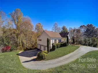 380 Hidden Meadows, Dana, NC, 28792