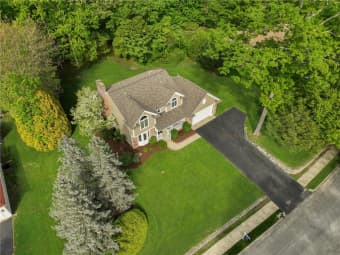 27 Great Road, Barrington, RI, 02806