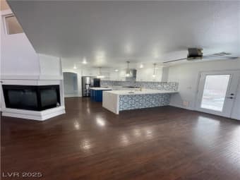 8109 Sienna Hollow Court, Las Vegas, NV, 89143