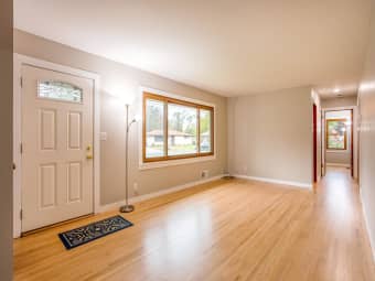 4816 Oxborough Lane, Bloomington, MN, 55437