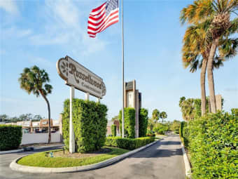 240/716 Oakgrove Drive, Brandon, FL, 33510