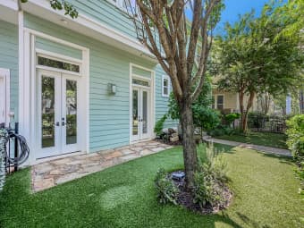 1310 Nicholson St, Houston, TX, 77008