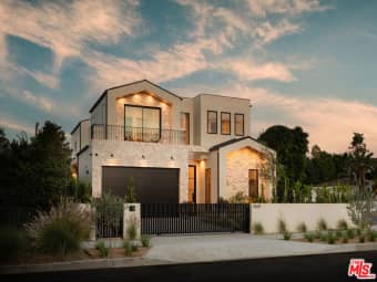 4500 Calhoun Avenue, Los Angeles, CA, 91423