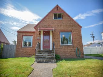 19308 Pawnee Avenue, Cleveland, OH, 44119