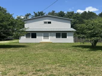405 West Main Street, Essex, IL, 60935